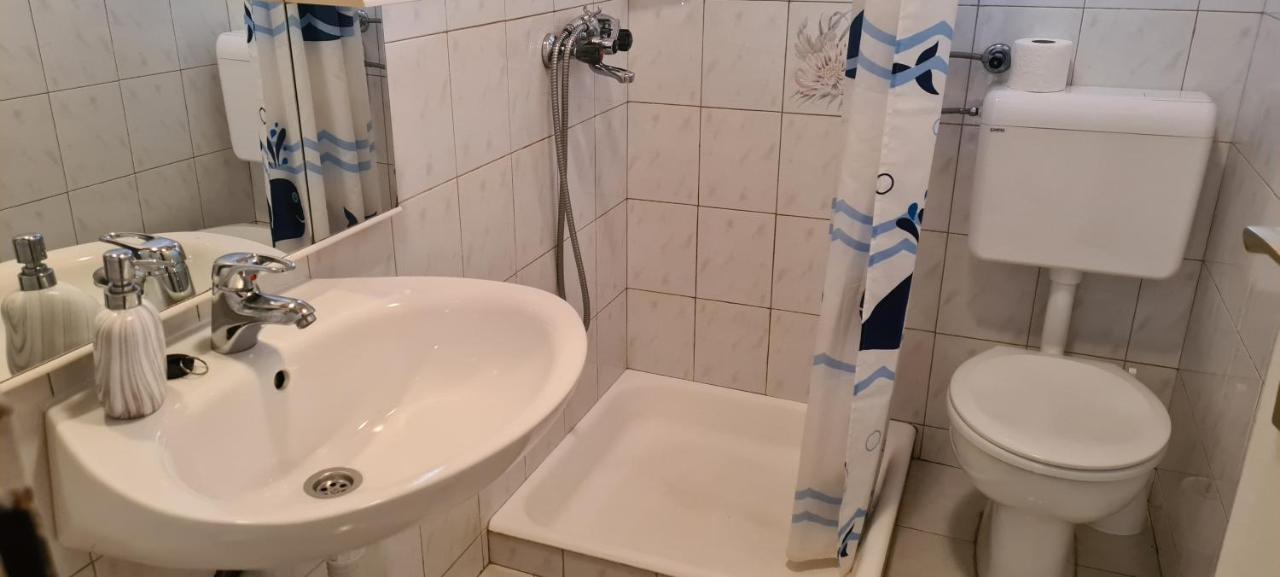 סאלי Apartments Orlic מראה חיצוני תמונה